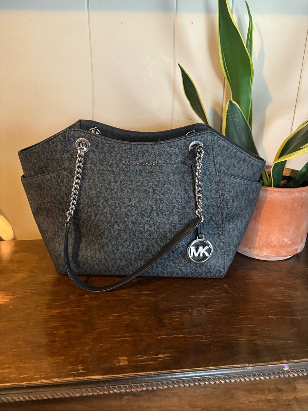 Michael Kors Jet Set Large Signature Logo Shoulder Bag